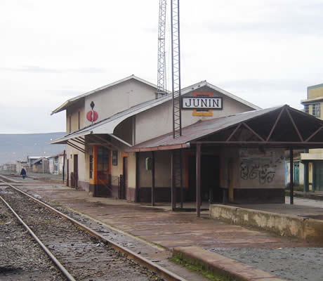 estacion de tren en junin